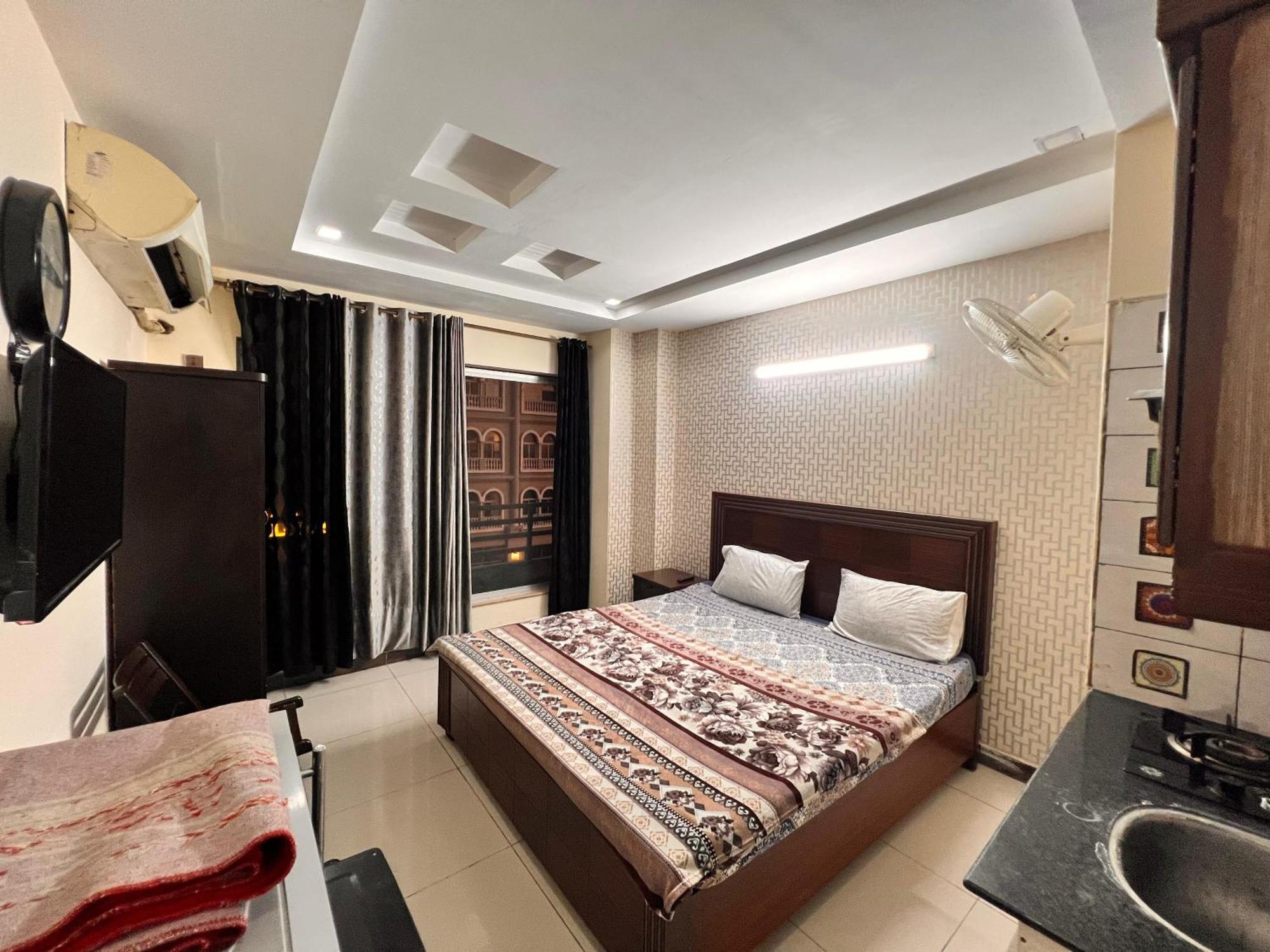 Comfortable Rental Apartments In Bahria Town Rawalpindi Phòng bức ảnh