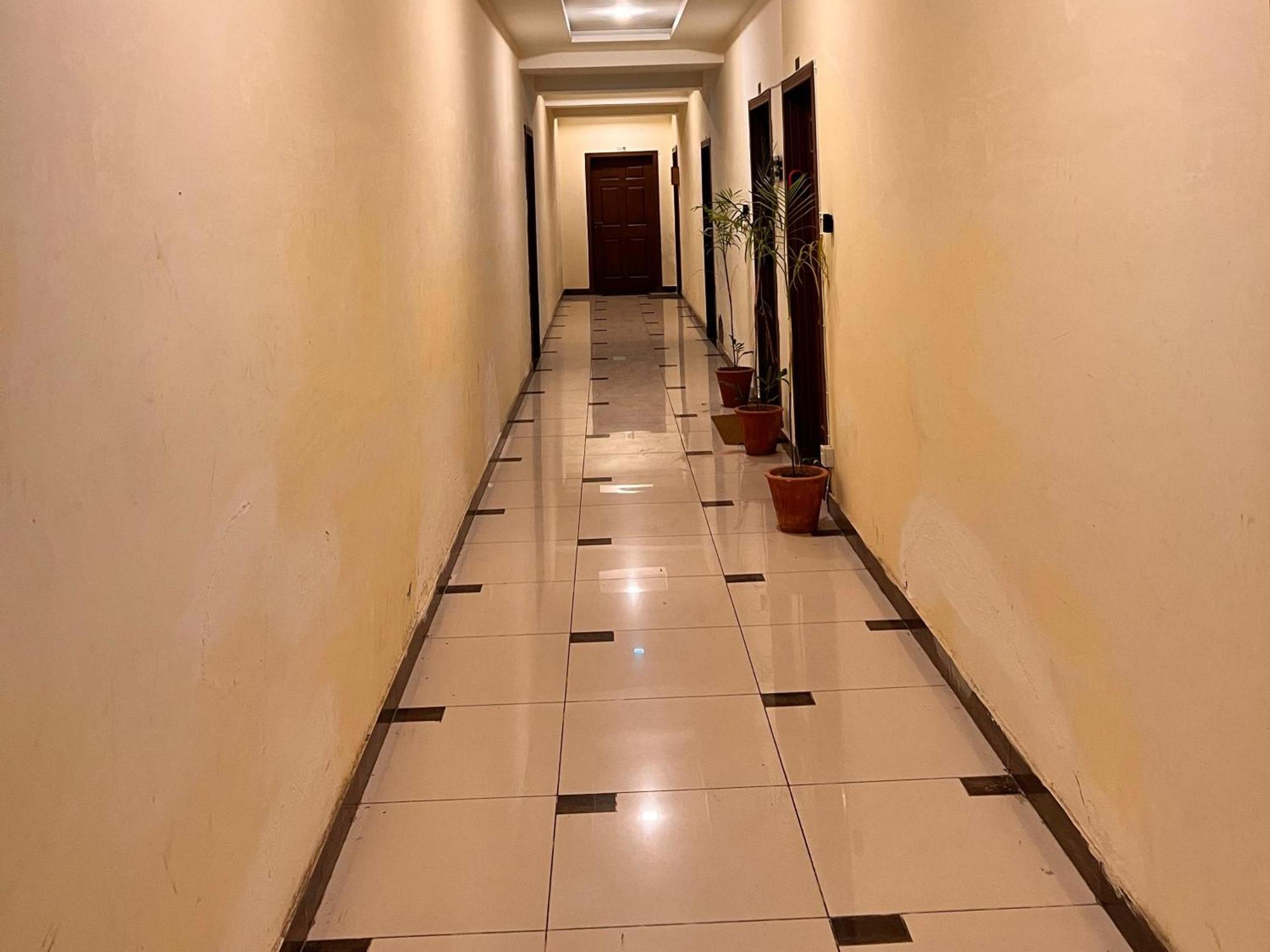 Comfortable Rental Apartments In Bahria Town Rawalpindi Phòng bức ảnh